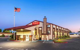 Ramada By Wyndham Medford Airport North